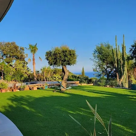 Panoramic Sea View Appartement Saint-Peïre-sur-Mer