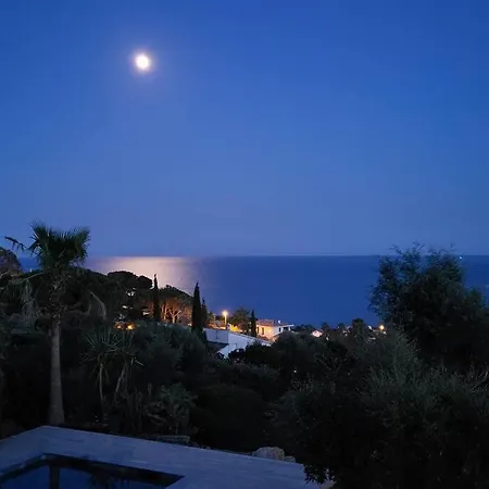 Panoramic Sea View شقة