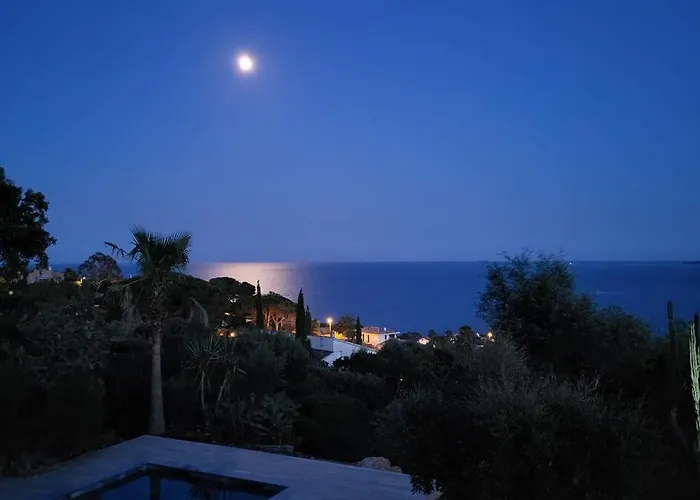 Panoramic Sea View Lägenhet